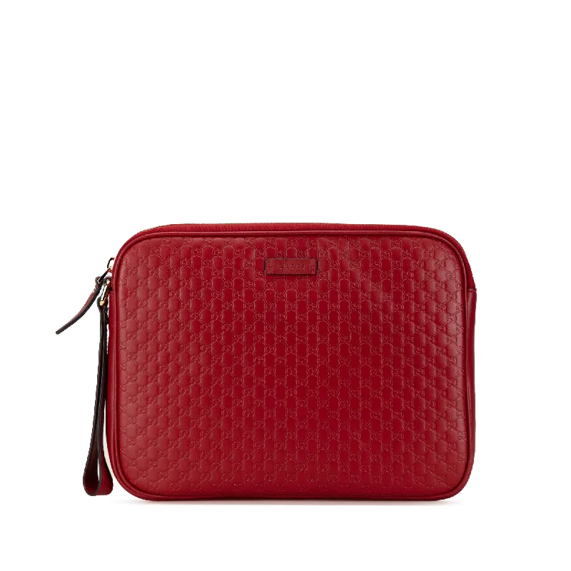 Yves Saint Laurent bags for a chic, modern styleRed Gucci Microguccissima Clutch