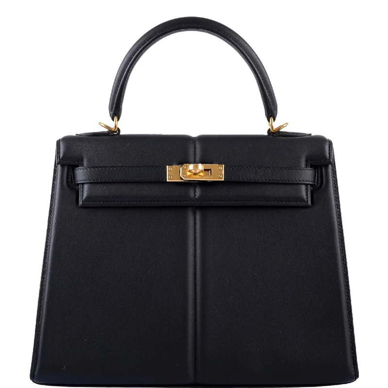 Medium - sized Hermès Kelly Bags in Taurillon Clemence leather for durabilityHermès Kelly 25 Padded Sellier Black Barenia and Swift Leather Gold Hardware