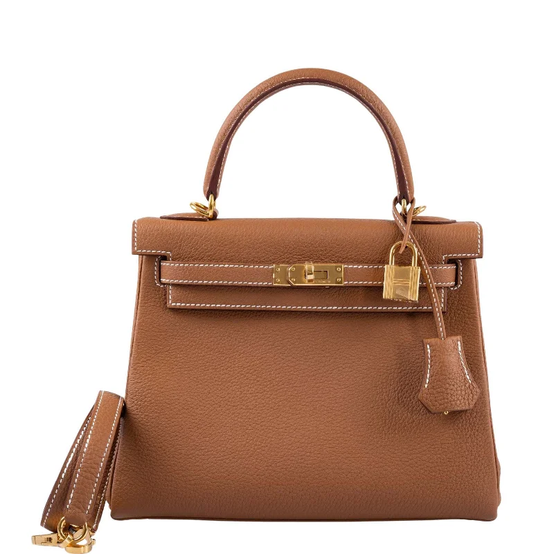 Hermès Kelly Bags with a removable interior dividerHermès Kelly 25 Retourne Gold Togo Gold Hardware