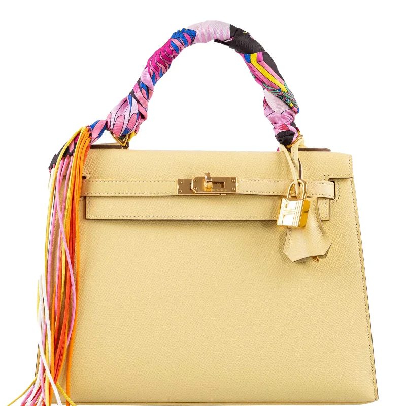 Hermès Kelly Bags with a detachable keychain holderHermès Kelly 25 Sellier Jaune Poussin Epsom with Gold Hardware - 2021, Y