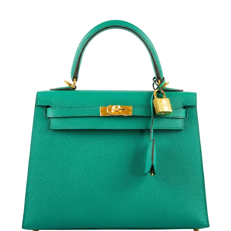 Hermès Kelly Bags with a flap - over closure and turnlock for a classic lookHermès Kelly 25 Sellier Vert Jade Epsom with Gold Hardware