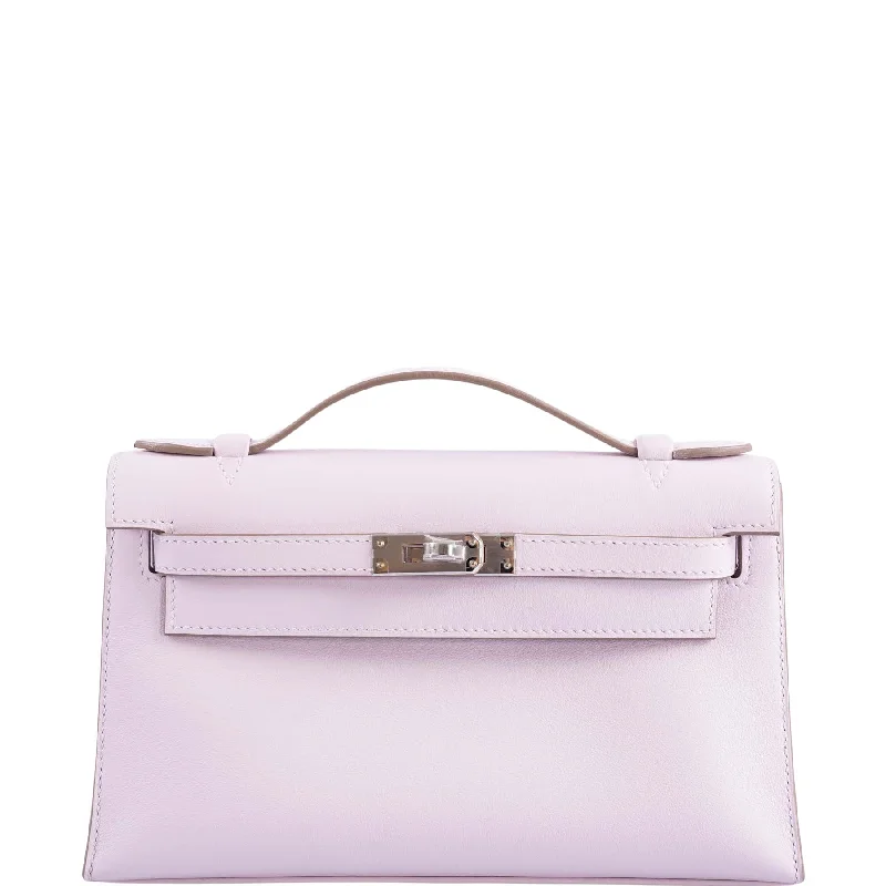 Hermès Kelly Bags with a chain - embellished handle for a modern twistHermès Kelly Pochette Mauve Pale Swift Palladium Hardware